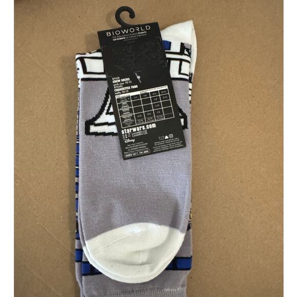 DISNEY STAR WARS Crew Socks NEW Men's Shoe Size 8 - 12 Sock Size 10 - 13 - Picture 3 of 4